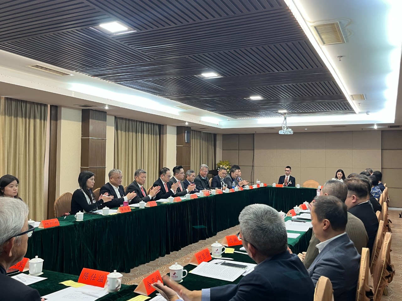 分組討論相關(guān)圖片(分離稿)~02-19 22_01-1原圖.jpg